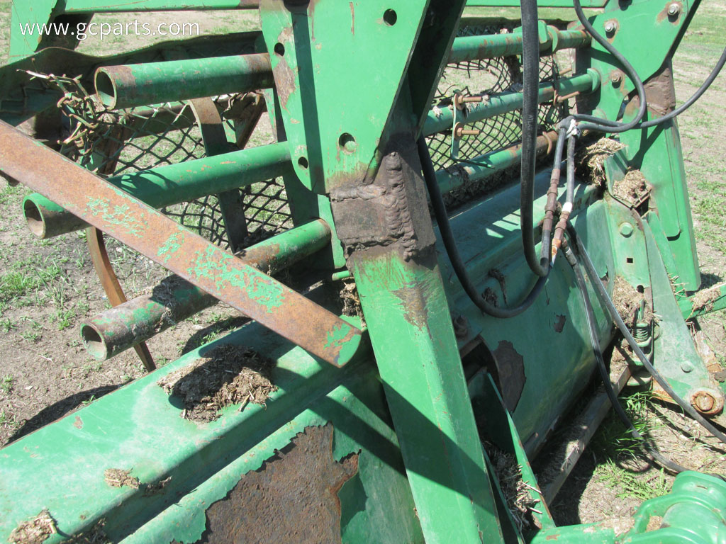 741 LOADER 8FT W/ GRAPPLE